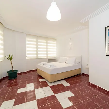 Peaceful And Central Flat Near Trendy Attractions In Muratpasa, * Анталья